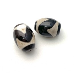 Бусина Дзи "628" из агата, Тассо Лошадь, размер 12х9 мм, цена за 1 шт