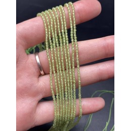 Каменные бусины, Хризолит (Перидот, Оливин), шарик огранка, 2 мм, длина нити 38 см