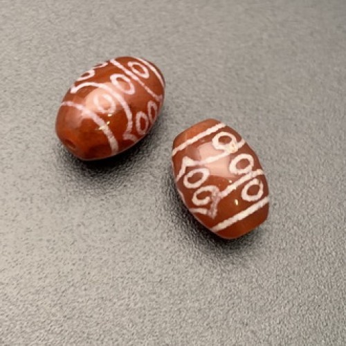 Бусина Дзи "698" из сердолика, 15 глаз, размер 12х9 мм