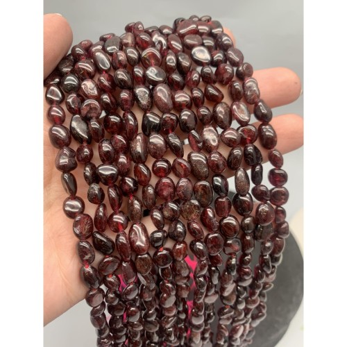 Каменные бусины, Гранат, фриформы, 8х6 мм, длина нити 38 см
