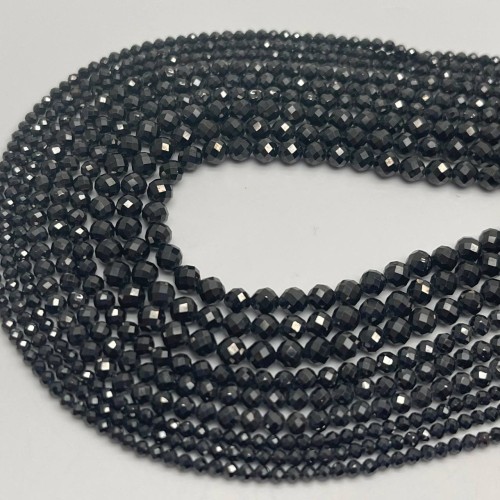 Каменные бусины, Цирконий кубический, (т.н. Циркон), черный кристалл, шарик огранка, 3 мм, длина нити 38 см