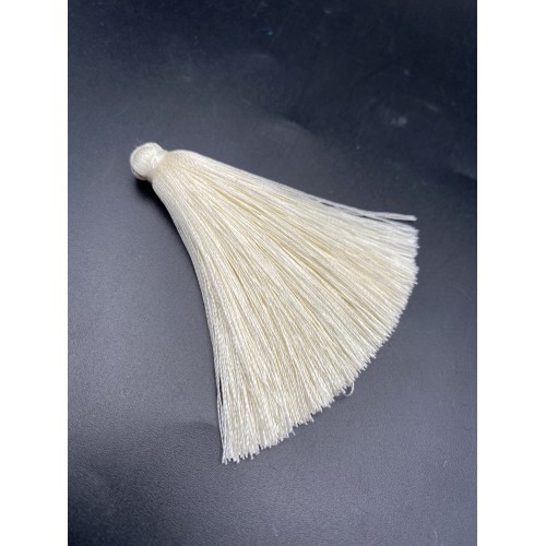 Кисточка, молочного цвета, 66 мм, цена за штуку