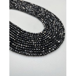 Каменные бусины, Шпинель, кубик, огранка, 4х4 мм, длина нити 38 см