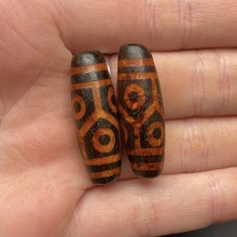 Бусина Дзи "363", Агат, 6 глаз черепахи, состаренная, 30х10 мм, цена за 1 шт