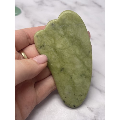 Скребок  "Лапка" для массажа Гуаша, темный нефрит, 100 x 50 x 5 мм