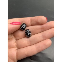 Бусина Дзи "635" из агата, Свастика, Хо-ту-Дзи, размер 12х9 мм, цена за 1 шт