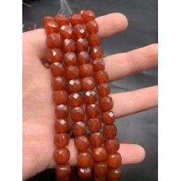 Каменные бусины, Сердолик (Карнеол), люкс, кубик, огранка, 8,5х8,5 мм, длина нити 38 см