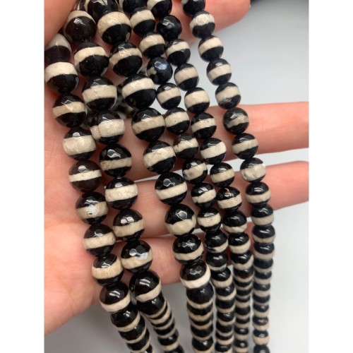 Каменные бусины, Дзи медицины (здоровья), Агат чёрный, глянцевый, шарик огранка, 9,5-10 мм, длина нити 38 см