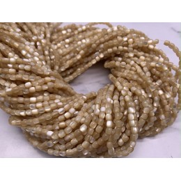 Каменные бусины, Перламутр бежевый, тонированный, бочонок, 3х3 мм, длина нити 38 см