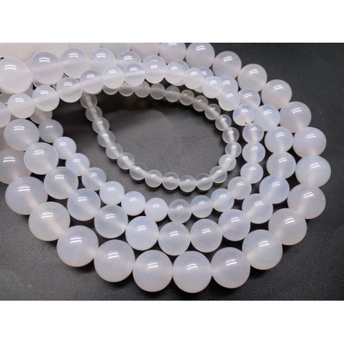 Каменные бусины, Халцедон, белый, шарик гладкий, 10 мм, длина нити 38 см