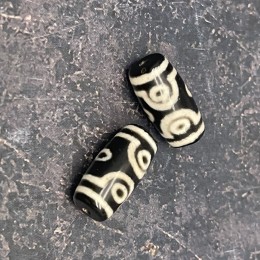 Бусина Дзи "167" из агата, 6 глаз, размер 18х10 мм, цена за 1 шт