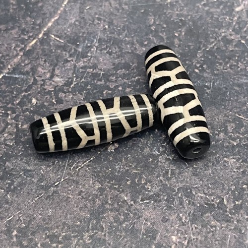 Бусина Дзи "544" из агата, Двойной черепаший панцирь, размер 30х10 мм, цена за 1 шт