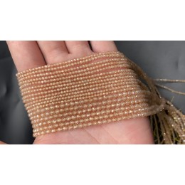 Каменные бусины, Цирконий кубический, (т.н. Циркон), бежевый кристалл, шарик огранка, 3 мм, длина нити 38 см