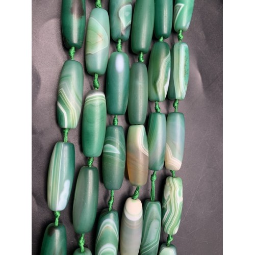 Каменные бусины, Дзи природные, Агат, зелёный, тонированный, матовый, 40х13 мм, 8 штук на нити