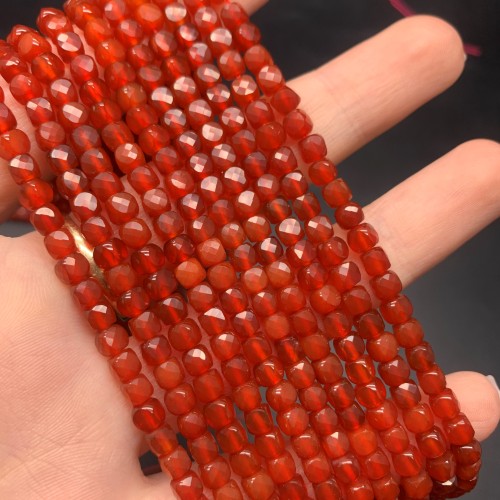 Каменные бусины, Сердолик (Карнеол), люкс, кубик, огранка, 6х6 мм, нить 38 см