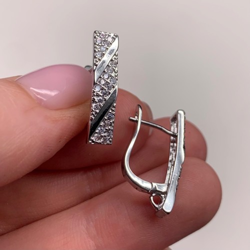 Швензы, вставка фианиты, родий/латунь, цвет серебро, размер 22х12 мм