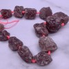 Каменные бусины, Клубничный Кварц, не обработанный, фриформы, 20-28 мм, нить 38 см, 14 шт