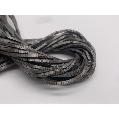 Каменные бусины, Гематит синтетический, квадрат, темное серебро, матовый, размер 2х1 мм, нить 38 см