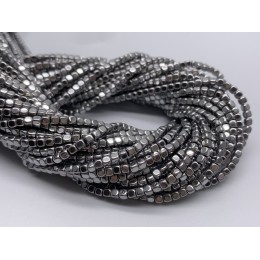 Каменные бусины, Гематит синтетический, серебро, кубик, размер 2х2 мм, нить 38 см 16869
