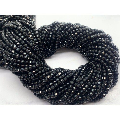 Каменные бусины, Шпинель, ювелирная огранка, кубик, 2,3х2,3 мм, длина нити 38 см