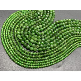 Каменные бусины, Хромдиопсид, люкс, шарик огранка, 4 мм, длина нити 38 см