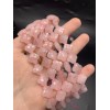 Каменные бусины, Розовый Кварц, клевер, в огранке, 13х6 мм, длина нити 38 см, 30 бусин