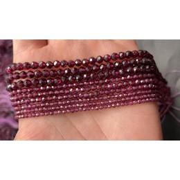 Каменные бусины, Гранат Альмандин, люкс, шарик огранка, 3,5-3,8 мм, длина нити 38-39 см