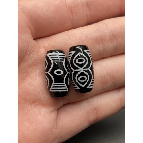 Бусина Дзи "183" из агата, 6 глаз Феникса, размер 18х10 мм, цена за 1 шт