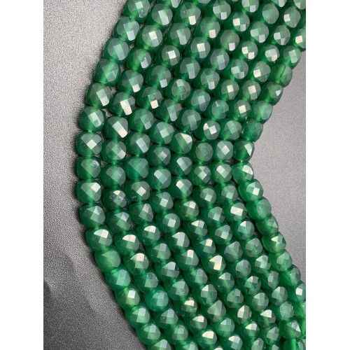 Каменные бусины, Халцедон, изумрудный, тонированный, кубик, огранка, 8,5х8,5 мм, длина нити 38 см