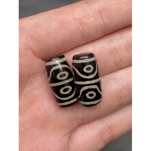 Бусина Дзи "182" из агата, 8 глаз, размер 18х10 мм, цена за 1 шт