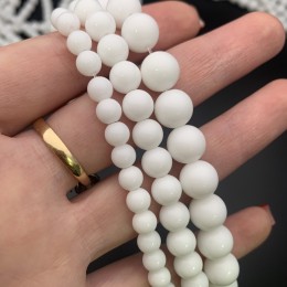 Каменные бусины, Агат (пресс), белый, шарик гладкий, глянцевый, 10 мм, длина нити 38 см