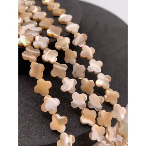 Каменные бусины, Перламутр, бежевый, клевер, 10х3 мм, длина нити 38 см