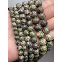 Каменные бусины, Змеевик, шарик гладкий, 6 мм, длина нити 38 см