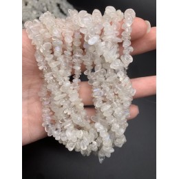 Каменные бусины, Лунный камень, крошка, фриформы, 8х4 мм, длина нити 38 см