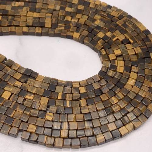 Каменные бусины, Тигровый глаз, кубик гладкий, 4х4 мм, длина нити 38 см