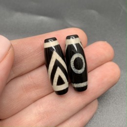 Бусина Дзи "11" из агата, Горный пик, размер 30х10 мм, цена за 1 шт