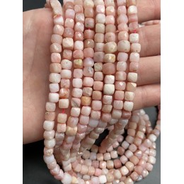 Каменные бусины, Опал розовый, кубик, огранка, 5х5 мм, длина нити 38-39 см