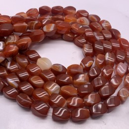 Каменные бусины, Сардоникс, коричневый, крученый бочонок, 11,5 х 7,5, длина нити 38 см, 33 шт. на нити