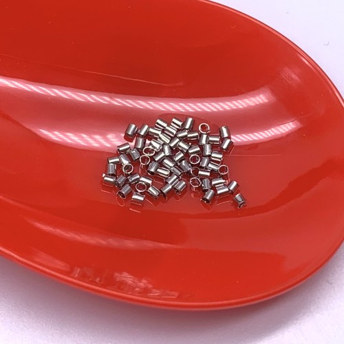 Кримпы, трубочки, латунь, люкс, качество ААА, цвет родий(серебро), 1,5х1,5 мм, цена за упаковку (40 шт.)