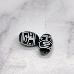 Бусина Дзи "60" из агата, 6 глаз черепахи, размер 12х9 мм, цена за 1 шт