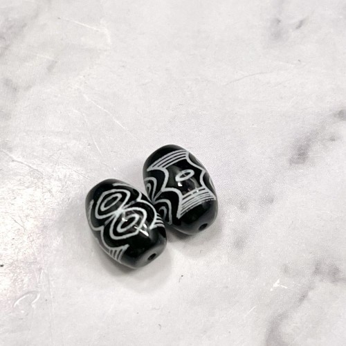 Бусина Дзи "61" из агата, 6 глаз Феникса, размер 12х9 мм, цена за 1 шт