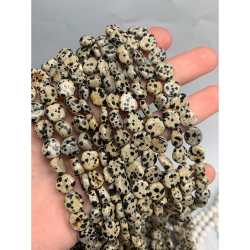 Каменные бусины, Яшма Далматиновая, фриформы, 10х5 мм, длина нити 38 см