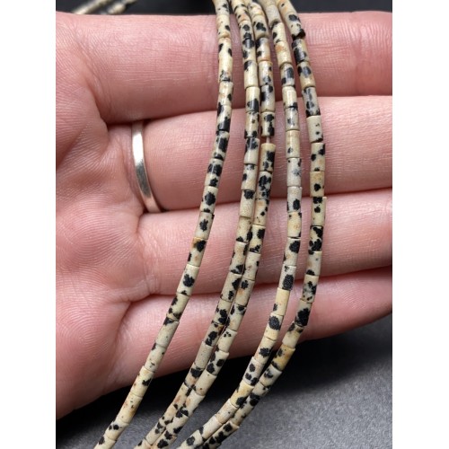 Каменные бусины, Яшма далматиновая, трубочки, 4х2 мм, длина нити 38 см