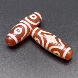 Бусина Дзи "101" из сердолика, 4 глаза 2 бриллианта, размер 30х10 мм, цена за 1 шт.