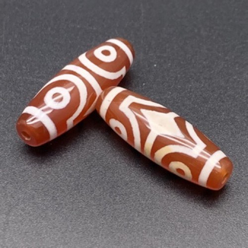 Бусина Дзи "101" из сердолика, 4 глаза 2 бриллианта, размер 30х10 мм, цена за 1 шт.