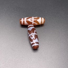 Бусина Дзи "92" из сердолика, Волны судьбы, размер 30 х 10 мм, цена за 1 шт.
